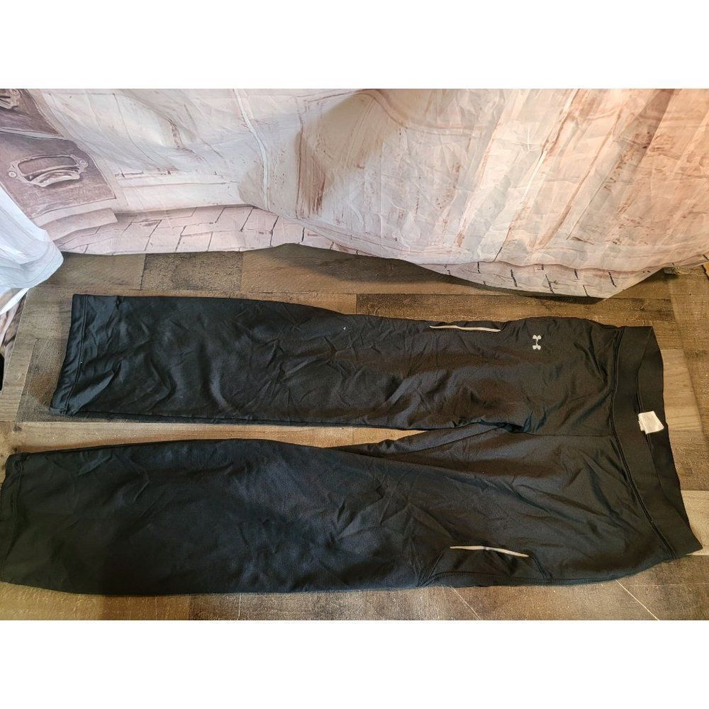 Under Armour coldgear black‎ sweatpants Women's small medium